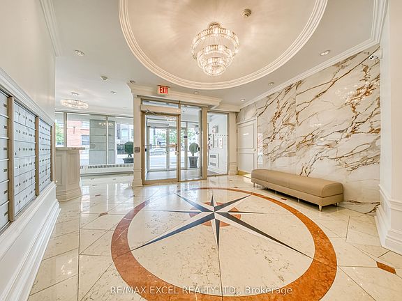 2nd image of 115 Richmond St E #403
