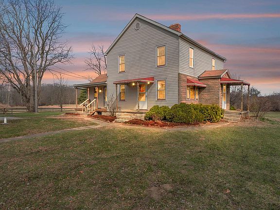 4th image of 8770 Summerfield Rd