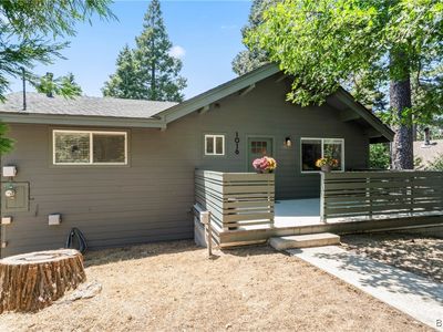 1016 Berne Dr, Crestline, CA, 92325