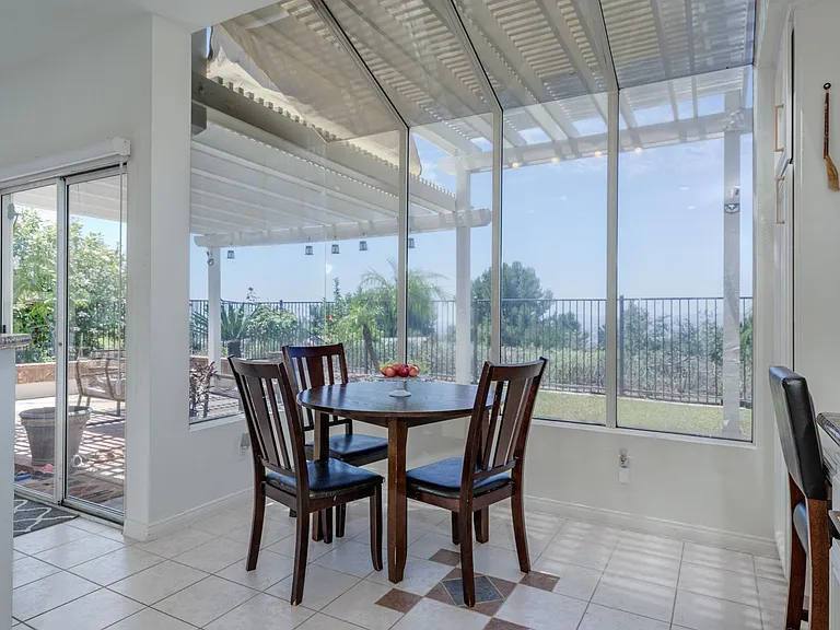 1011 S Mountcrest Ct — Photo 12