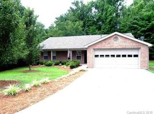 1307 Crown Ridge Dr, Fort Mill, SC 29708