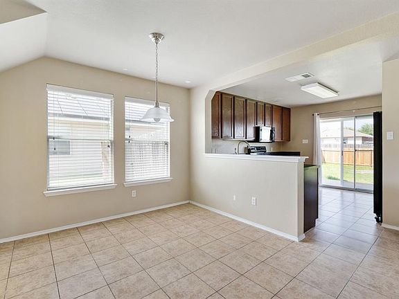 2nd image of 205 Foxglove Dr
