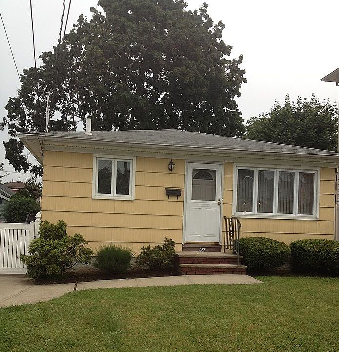 1st image of 287 Collfield Ave