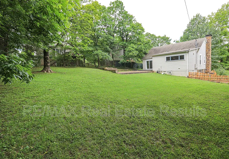 610 N Olive Ave — Photo 39