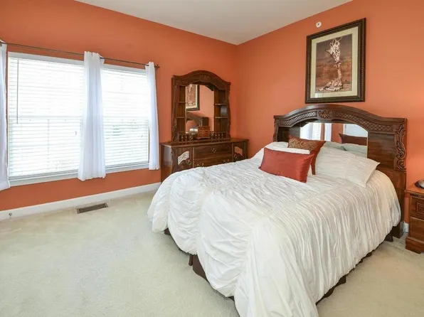 42474 Hollyhock Ter, Ashburn, VA 20148