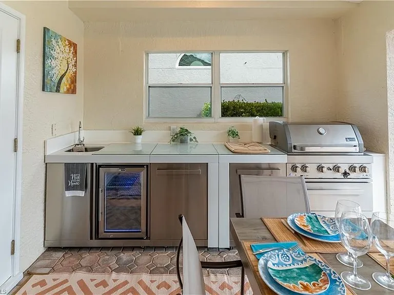 458 Countryside Dr — Photo 35