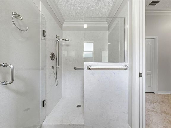 5th image of 1723 LATTA COURT