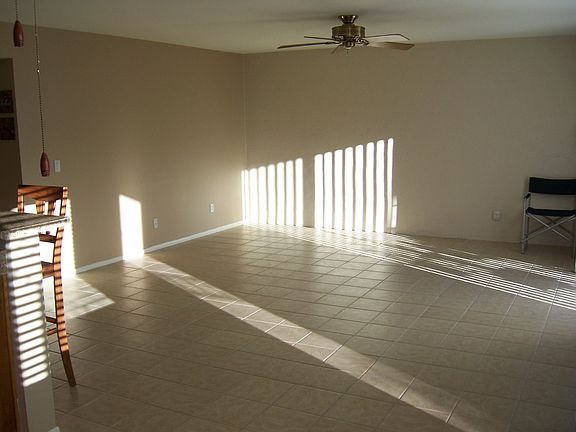 Living room area 