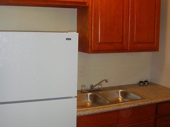2nd image of 1937 Saint Ann St APT 116