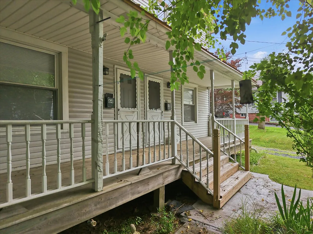 3 bed, 1536 sqft, $2,000 — Photo 3