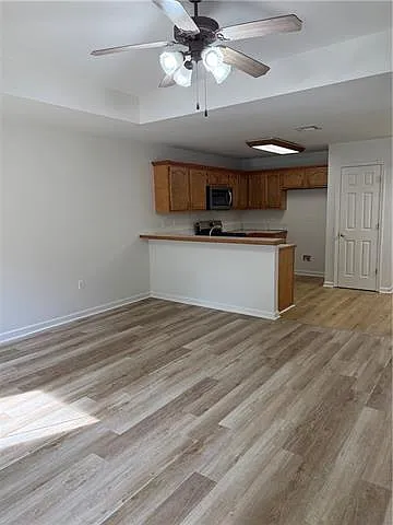 3 bed, 2.0 bath, 1250 sqft, $1,750 — Photo 3