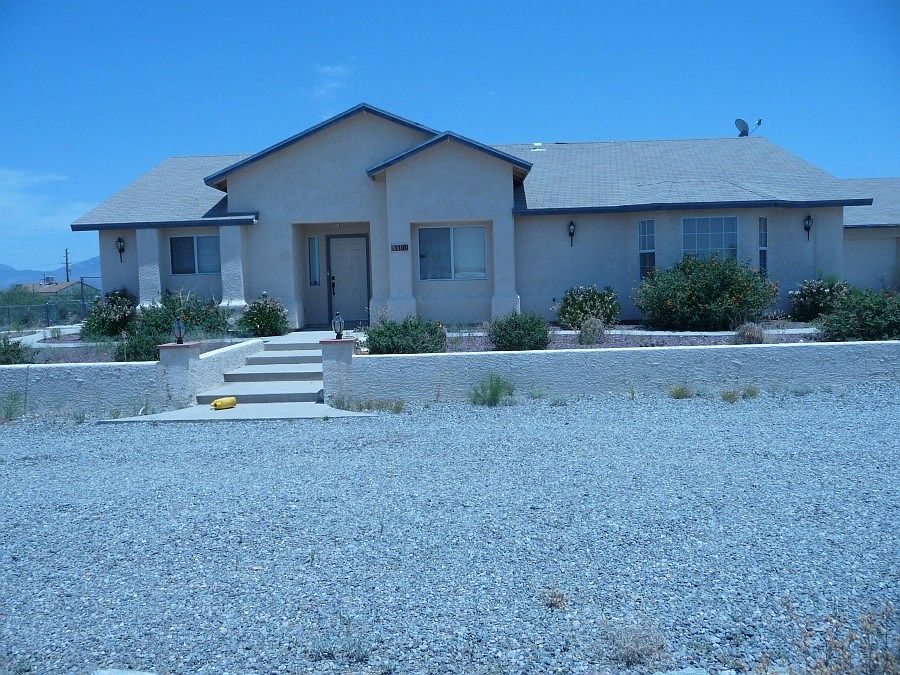 1st image of 1100 N Vidal Dr