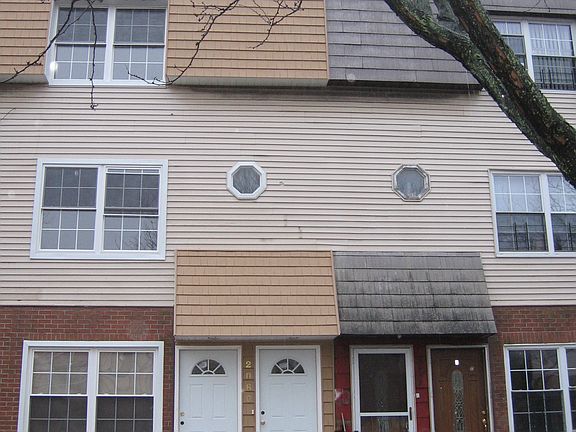 2nd image of 2160 Cicero Avenue