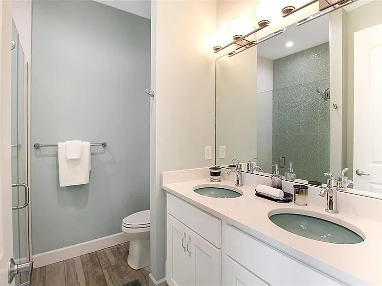 14550 Schofield Rd #3 — Photo 11