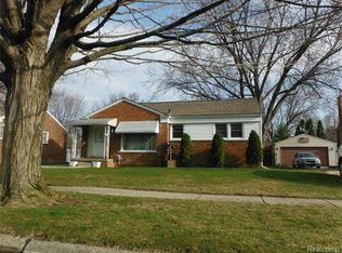 29738 Macintyre St, Livonia, MI 48150