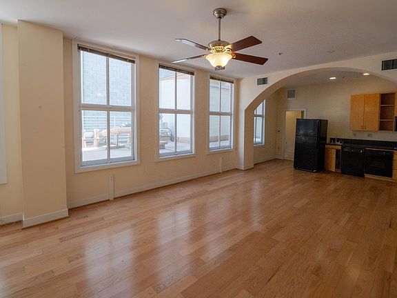 2nd image of 210 S 1st St #206