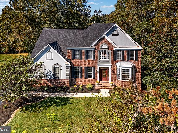 5th image of 12011 Holly Leaf Ct