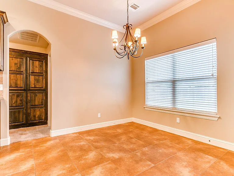 4909 Kelly Lakes Dr — Photo 7