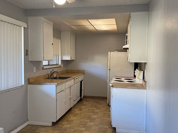 4th image of 1034 Valerian Way APT 2