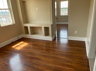 838 Ridge Ave APT 3F, Mc Kees Rocks, PA 15136