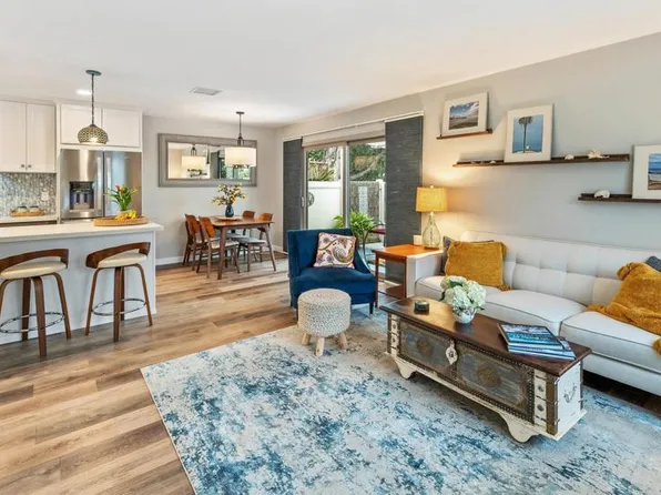 315 Volney Ln, Encinitas, CA 92024