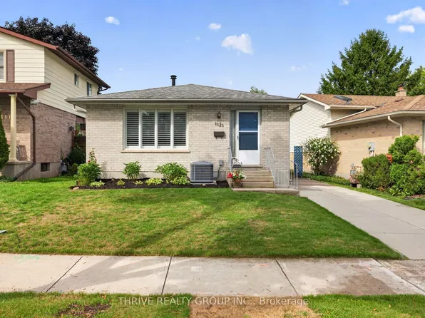 1121 Gatewood Rd, London, ON N5Y 4Z3