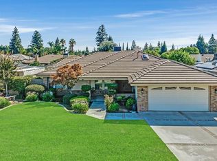 7401 Live Oak Way, Bakersfield, CA 93308