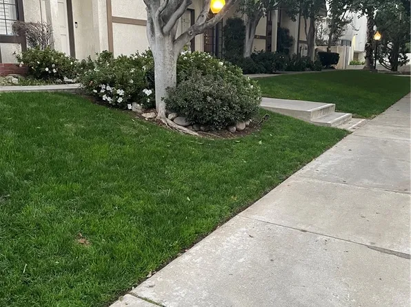 511 S El Molino Ave APT 16, Pasadena, CA 91101