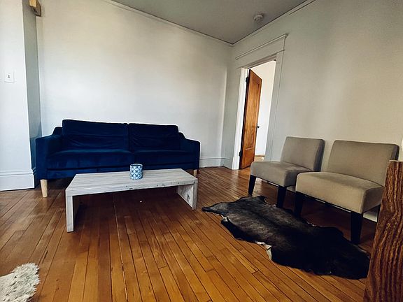 Living room.