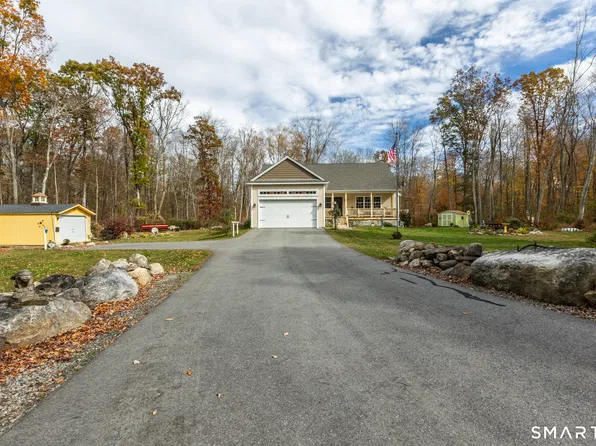 23 Francis Bennett Road, Canterbury, CT 06331