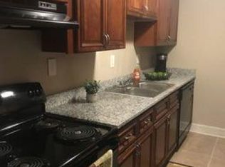 1 Lakeside Rd #4B-1BA-936SQFT, Greenville, SC 29611