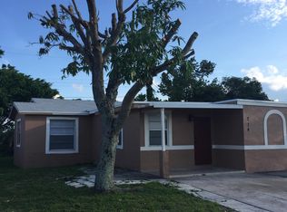 714 SW 2nd St, Delray Beach, FL 33444