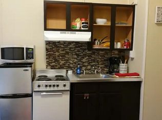 4406 Chestnut St #1R, Philadelphia, PA 19104