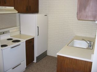 4012 Dupont Cir APT 402, Saint Matthews, KY 40207