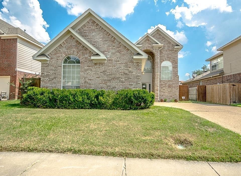 1st image of 703 Marble Canyon Cir