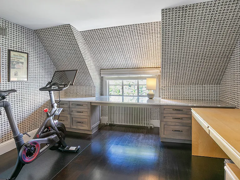 1832 Corcoran St NW — Photo 13