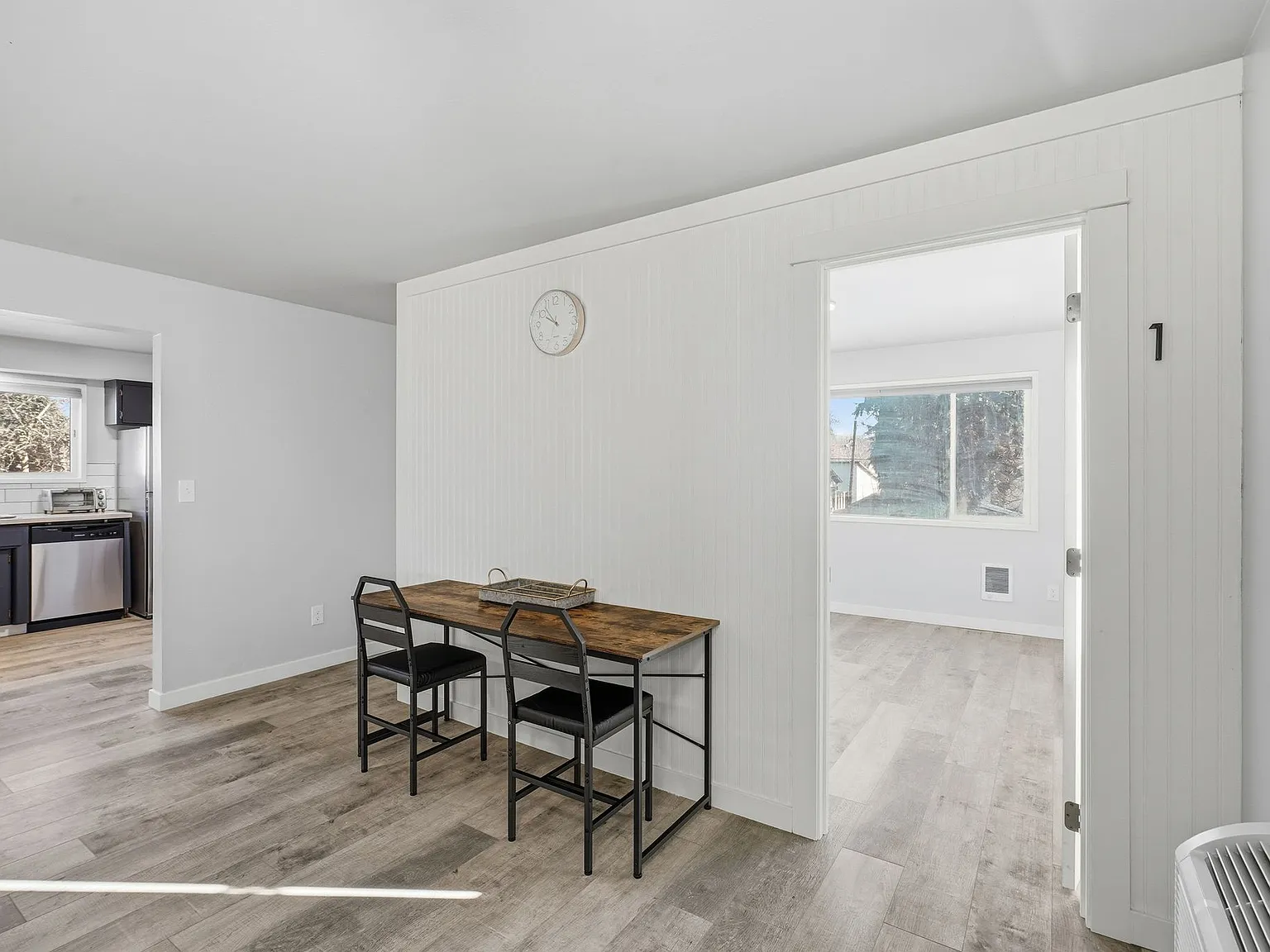 5 bed, $800 — Photo 4