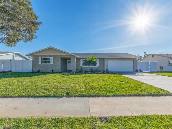 12446 88th Ave, Seminole, FL 33772