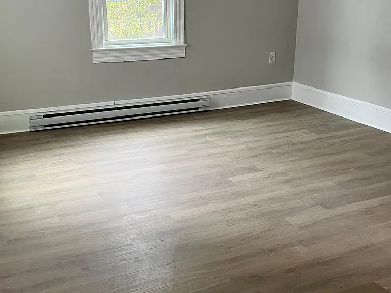 618 Elm St — Photo 10