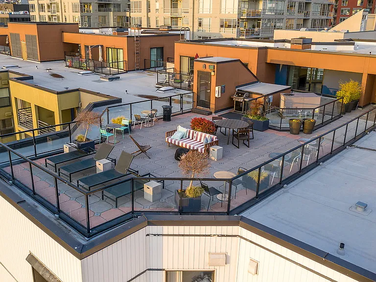 The Audrey at Belltown — Photo 25