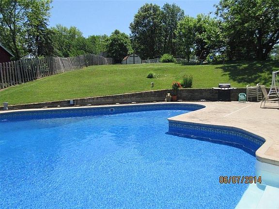 3rd image of 5270 Garmar Ln