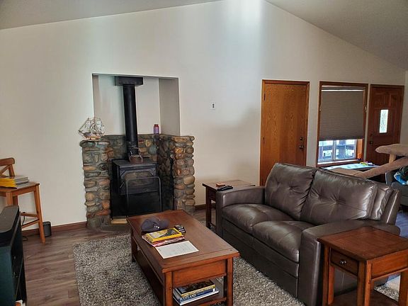 Front room and entry