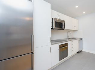 110 Oriole Parkway, Toronto, ON M5P 2G8