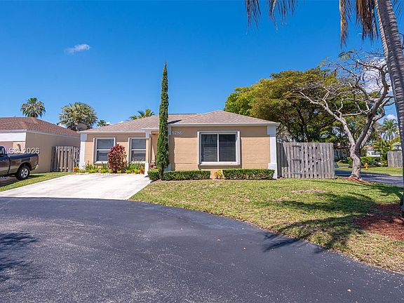 4th image of 9786 SW 222nd Ter