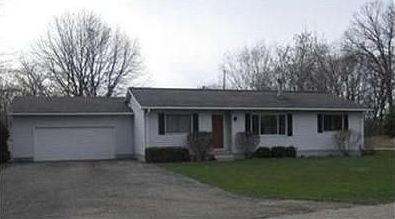 1st image of 825 N Lavinia St