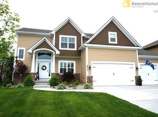 2913 SE Jennifer Dr, Lees Summit, MO 64063