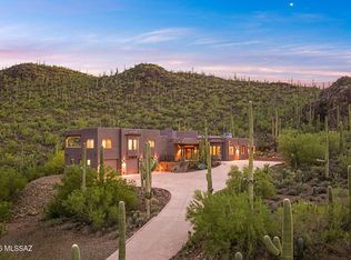 9901 N Silverbell Rd, Tucson, AZ 85743