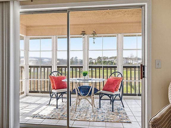 4th image of 201 Landing Rd. #H