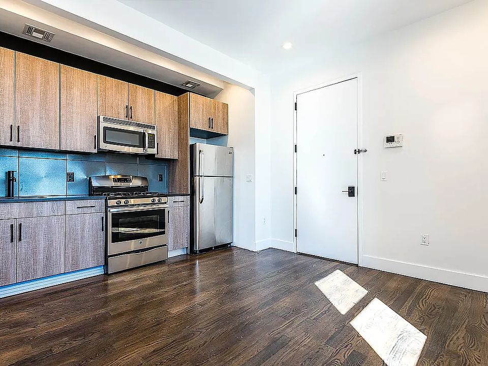 1st image of 415 Suydam St #4E
