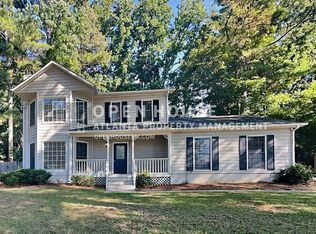 1028 Pine Cove Dr SW, Lilburn, GA 30047